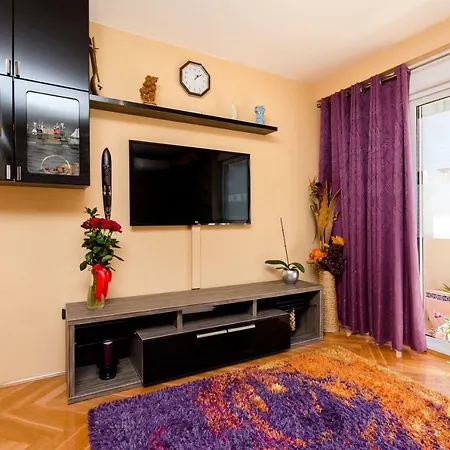 Apartman 1 아파트