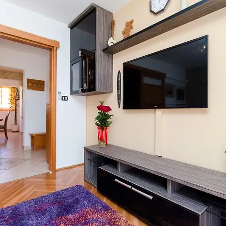 Apartman 1 Apartment *